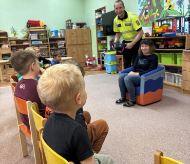 NÁVŠTĚVA POLICIE V MŠ HLÍZOV 