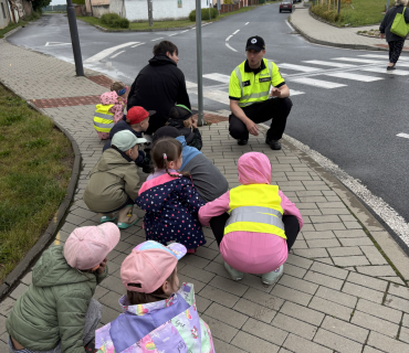 NÁVŠTĚVA POLICIE V MŠ HLÍZOV 