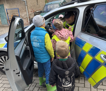 NÁVŠTĚVA POLICIE V MŠ HLÍZOV 