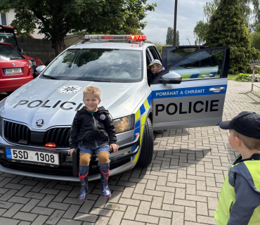 NÁVŠTĚVA POLICIE V MŠ HLÍZOV 